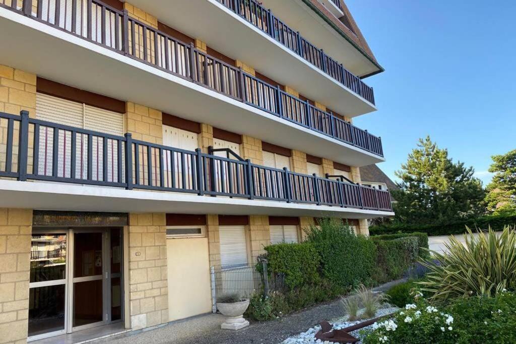 Magnifique Appartement Vue Mer A 50 M De La Plage Villers-sur-Mer Ngoại thất bức ảnh