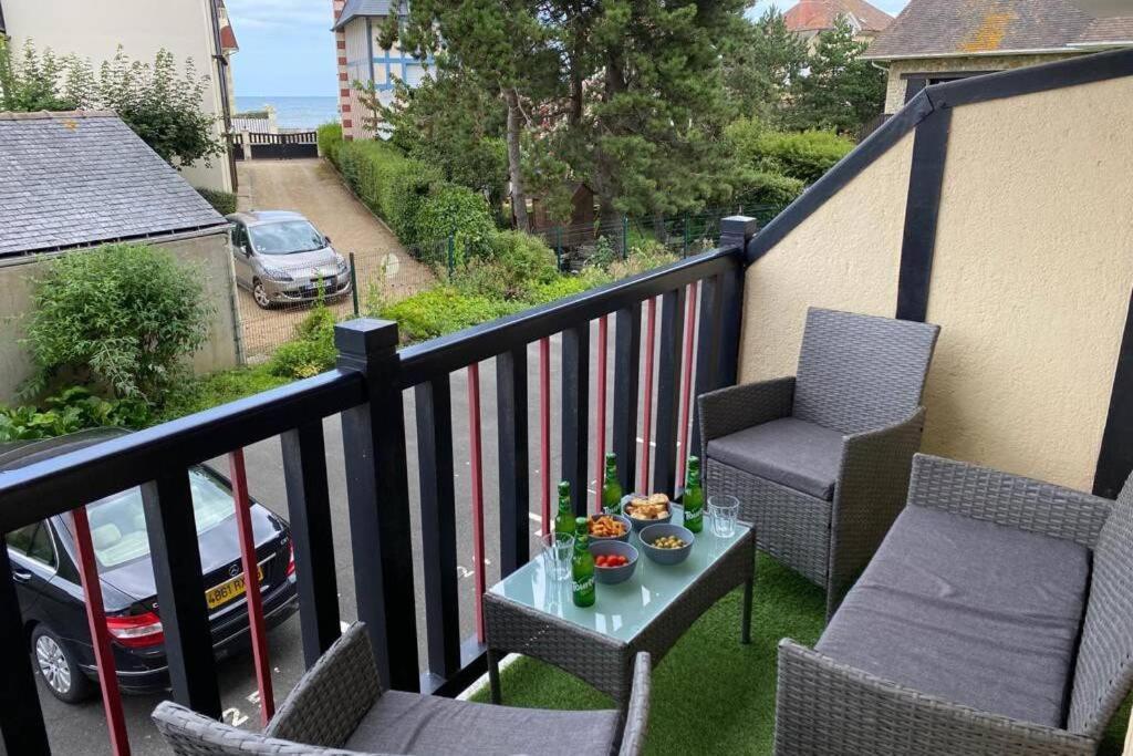 Magnifique Appartement Vue Mer A 50 M De La Plage Villers-sur-Mer Ngoại thất bức ảnh